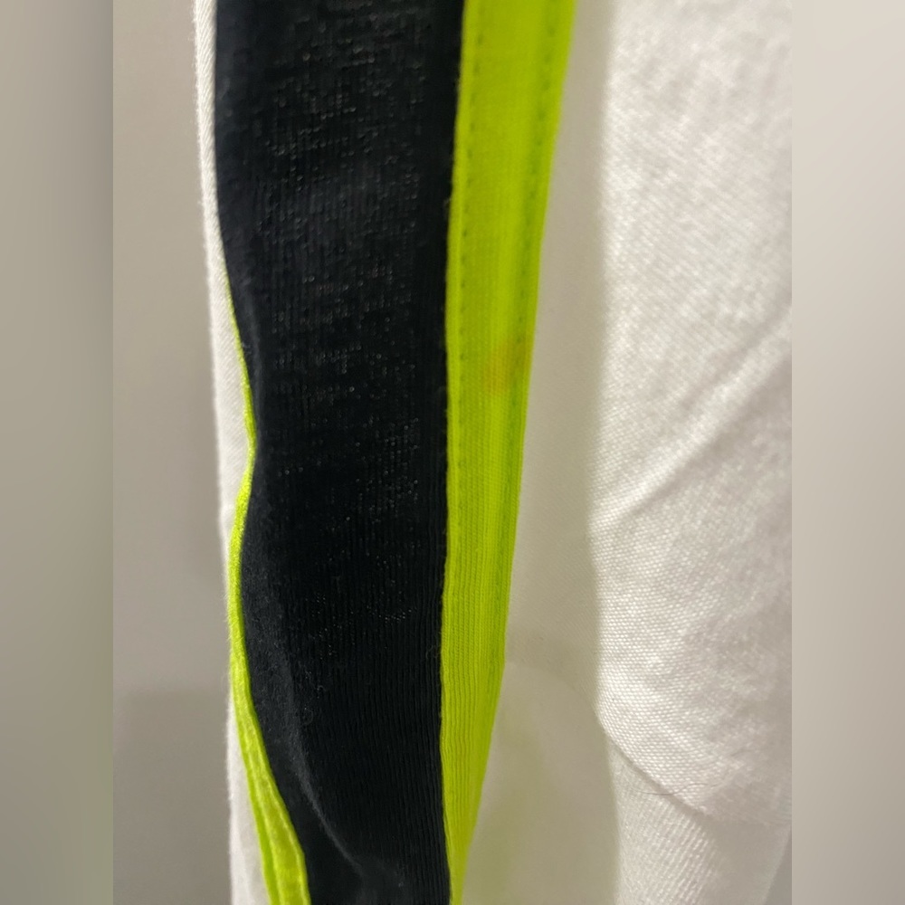 NWT! Ragged Jeans Tee‎ - Picture 3 of 5
